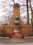 Hahnemann Grab